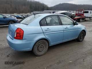 2011 Hyundai Accent GLS z VIN KMHCN4AC8BU573220, wystawiony jako Copart lot #83223024 z przebiegiem 131 086 mil mil oraz Szkoda całkowita • Salvage title. Historia ofert i sprzedaży dostępna na DreamBid. Obrazek 3.