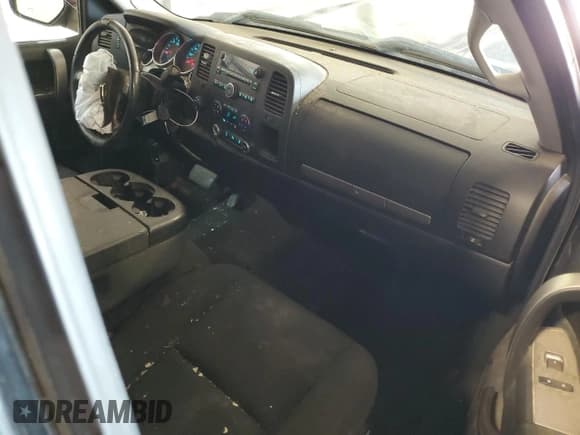 ✅ 2012 Chevrolet Silverado 1500 LT • VIN: 1GCPKSE78CF192523 • Lot: 69097964. Listed on Copart with 142,146 mi. Free auction sales archive from the USA and detailed vehicle history report at DreamBid. Image 8.