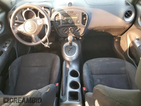 ✅ 2013 Nissan Juke S • VIN: JN8AF5MR0DT218229 • Lot: 90135655. Wystawiony na Copart z przebiegiem 164 031 mil. Bezpłatny archiwum sprzedaży aukcyjnych z USA i szczegółowy raport historii pojazdu na DreamBid. Zdjęcie 8.