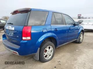 ✅ 2006 Saturn VUE • VIN: 5GZCZ53426S827704 • Lot: 43784957. Wystawiony na IAAI z przebiegiem 160 187 mil. Bezpłatny archiwum sprzedaży aukcyjnych z USA i szczegółowy raport historii pojazdu na DreamBid. Zdjęcie 4.