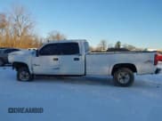 ✅ 2006 Chevrolet Silverado 2500HD LT3 • VIN: 1GCHK23D66F229988 • Лот: 41307107. Опубликован ранее на IAAI с пробегом 300 813 миль. Бесплатный доступ к архиву аукционных продаж из США и подробный отчёт об истории автомобиля на DreamBid. Изображение 15.