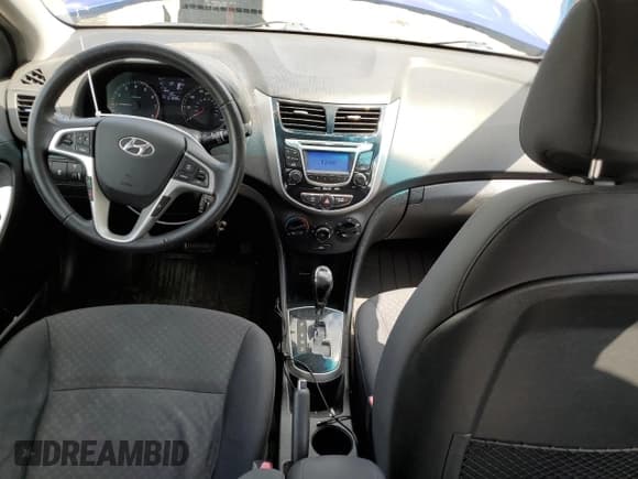 ✅ 2012 Hyundai Accent SE • VIN: KMHCU5AE9CU021222 • Лот: 68376174. Опубликован ранее на Copart с пробегом 61 598 миль. Бесплатный доступ к архиву аукционных продаж из США и подробный отчёт об истории автомобиля на DreamBid. Изображение 8.