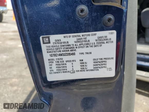 2002 GMC Sierra 1500 with VIN 1GTEC14W32Z205490, listed as a Copart auction lot 65004275 with 96,004 mi miles and Salvage title. Bid and sale history available at DreamBid. Image 12.