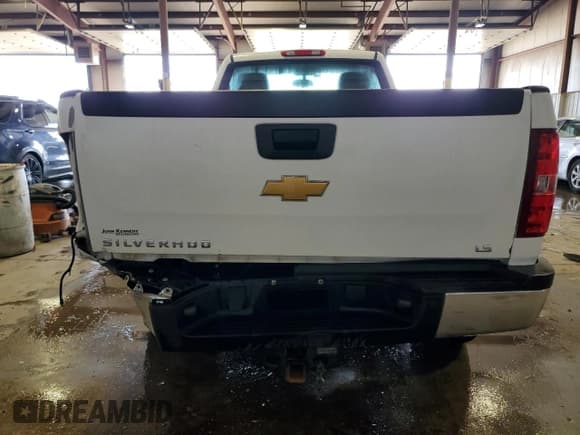 ✅ 2014 Chevrolet Silverado 2500HD Work Truck • VIN: 1GC0KVCGXEF115404 • Lot: 47121805. Wystawiony na Copart z przebiegiem 96 454 mil. Bezpłatny archiwum sprzedaży aukcyjnych z USA i szczegółowy raport historii pojazdu na DreamBid. Zdjęcie 6.