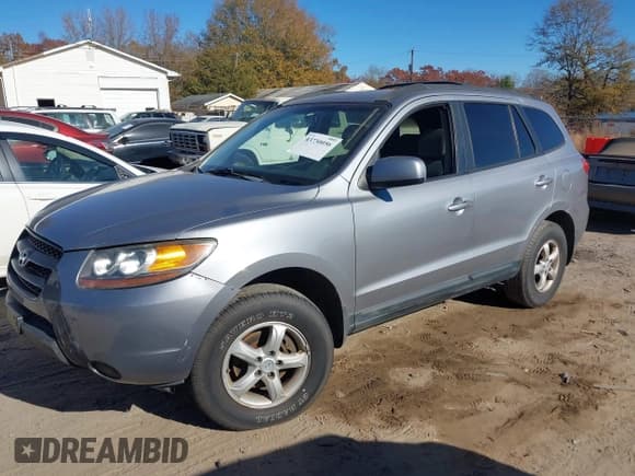 ✅ 2008 Hyundai Santa Fe GLS • VIN: 5NMSG13D88H209975 • Lot: 43730056. Wystawiony na IAAI z przebiegiem 213 008 mil. Bezpłatny archiwum sprzedaży aukcyjnych z USA i szczegółowy raport historii pojazdu na DreamBid. Zdjęcie 2.