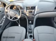 ✅ 2016 Hyundai Accent SE • VIN: KMHCU4AE0GU083513 • Лот: 80872943. Опубликован ранее на Copart с пробегом 66 483 миль. Бесплатный доступ к архиву аукционных продаж из США и подробный отчёт об истории автомобиля на DreamBid. Изображение 8.