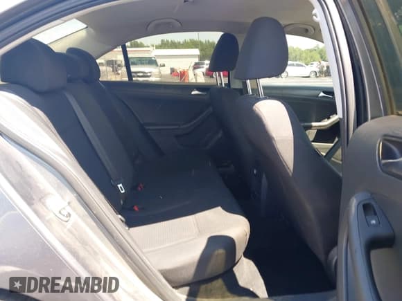 ✅ 2015 Volkswagen Jetta S • VIN: 3VW2K7AJ4FM306835 • Lot: 42881655. Listed on IAAI with 212,508 mi. Free auction sales archive from the USA and detailed vehicle history report at DreamBid. Image 8.