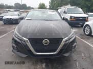 ✅ 2020 Nissan Altima SL • VIN: 1N4BL4EV3LC234279 • Lot: 43183586. Wystawiony na IAAI z przebiegiem 116 711 mil. Bezpłatny archiwum sprzedaży aukcyjnych z USA i szczegółowy raport historii pojazdu na DreamBid. Zdjęcie 12.
