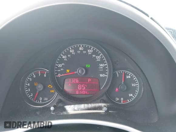 ✅ 2012 Volkswagen Beetle Turbo • VIN: 3VWVA7AT8CM666168 • Lot: 42552400. Wystawiony na IAAI z przebiegiem 81 494 mil. Bezpłatny archiwum sprzedaży aukcyjnych z USA i szczegółowy raport historii pojazdu na DreamBid. Zdjęcie 7.