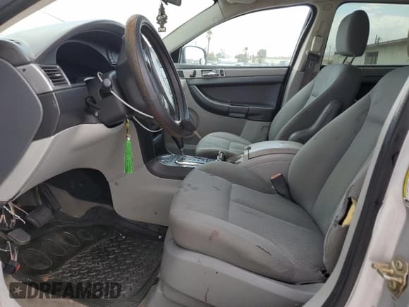 ✅ 2007 Chrysler Pacifica • VIN: 2A8GM48L87R130139 • Лот: 71054715. Опубликован ранее на Copart с пробегом Не указан. Бесплатный доступ к архиву аукционных продаж из США и подробный отчёт об истории автомобиля на DreamBid. Изображение 7.