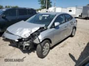 ✅ 2019 Hyundai Accent SE • VIN: 3KPC24A35KE060096 • Лот: 69837194. Опубликован ранее на Copart с пробегом 92 781 миль. Бесплатный доступ к архиву аукционных продаж из США и подробный отчёт об истории автомобиля на DreamBid. Изображение 1.