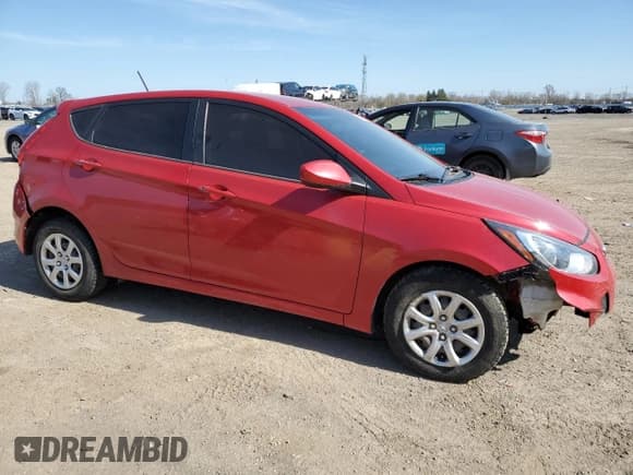 ✅ 2013 Hyundai Accent GS • VIN: KMHCT5AE3DU082084 • Лот: 51961594. Опубликован ранее на Copart с пробегом 117 697 миль. Бесплатный доступ к архиву аукционных продаж из США и подробный отчёт об истории автомобиля на DreamBid. Изображение 4.