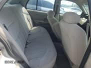 ✅ 2000 Ford Crown Victoria • VIN: 2FAFP73W9YX125743 • Lot: 57642895. Wystawiony na Copart z przebiegiem 324 384 mil. Bezpłatny archiwum sprzedaży aukcyjnych z USA i szczegółowy raport historii pojazdu na DreamBid. Zdjęcie 10.