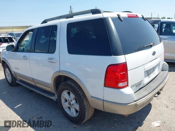 ✅ 2005 Ford Explorer Eddie Bauer • VIN: 1FMZU64W85ZA54450 • Lot: 43174280. Wystawiony na IAAI z przebiegiem 206 009 mil. Bezpłatny archiwum sprzedaży aukcyjnych z USA i szczegółowy raport historii pojazdu na DreamBid. Zdjęcie 3.