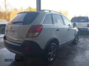 ✅ 2012 Chevrolet Captiva Sport LS • VIN: 3GNAL2EK7CS570423 • Lot: 41314648. Wystawiony na IAAI z przebiegiem 148 636 mil. Bezpłatny archiwum sprzedaży aukcyjnych z USA i szczegółowy raport historii pojazdu na DreamBid. Zdjęcie 4.