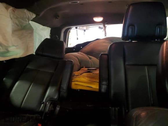 ✅ 2014 Ford Expedition Limited • VIN: 1FMJU2A58EEF04624 • Lot: 56540345. Wystawiony na Copart z przebiegiem 198 284 mil. Bezpłatny archiwum sprzedaży aukcyjnych z USA i szczegółowy raport historii pojazdu na DreamBid. Zdjęcie 10.