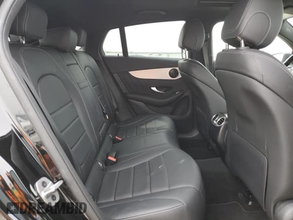 ✅ 2022 Mercedes-Benz GLC 300 • VIN: W1N0J8EB4NG017493 • Lot: 47296445. Listed on Copart with 26,868 mi. Free auction sales archive from the USA and detailed vehicle history report at DreamBid. Image 10.