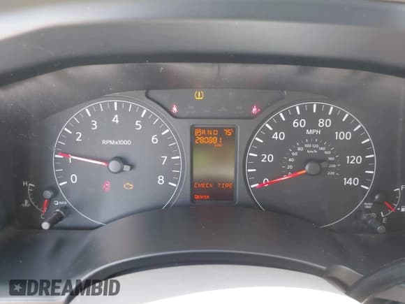 ✅ 2012 Nissan NV Cargo SL • VIN: 1N6AF0KY1CN103907 • Lot: 43181207. Wystawiony na IAAI z przebiegiem 280 881 mil. Bezpłatny archiwum sprzedaży aukcyjnych z USA i szczegółowy raport historii pojazdu na DreamBid. Zdjęcie 7.