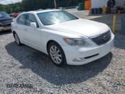 ✅ 2008 Lexus LS 460 • VIN: JTHBL46F185056710 • Lot: 42521396. Listed on IAAI with 186,974 mi. Free auction sales archive from the USA and detailed vehicle history report at DreamBid. Image 1.