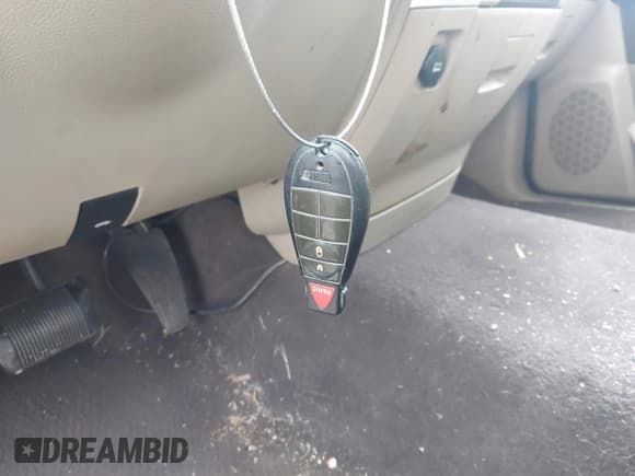 ✅ 2010 Dodge 1500 TRX • VIN: 1D7RV1GTXAS260089 • Lot: 42310926. Wystawiony na IAAI z przebiegiem 290 531 mil. Bezpłatny archiwum sprzedaży aukcyjnych z USA i szczegółowy raport historii pojazdu na DreamBid. Zdjęcie 11.