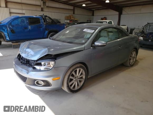 ✅ 2014 Volkswagen Eos Komfort • VIN: WVWBW8AH4EV007277 • Lot: 53631345. Wystawiony na Copart z przebiegiem 97 608 mil. Bezpłatny archiwum sprzedaży aukcyjnych z USA i szczegółowy raport historii pojazdu na DreamBid. Zdjęcie 1.