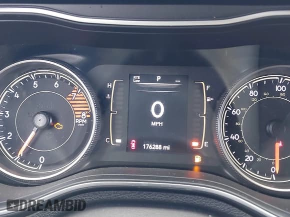 ✅ 2019 Jeep Cherokee Latitude • VIN: 1C4PJLCX7KD243080 • Lot: 42988757. Listed on IAAI with 176,288 mi. Free auction sales archive from the USA and detailed vehicle history report at DreamBid. Image 7.