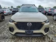 ✅ 2025 Mazda CX-70 Preferred • VIN: JM3KJBHD1S1115929 • Лот: 66318315. Опубликован ранее на Copart с пробегом 13 434 миль. Бесплатный доступ к архиву аукционных продаж из США и подробный отчёт об истории автомобиля на DreamBid. Изображение 5.