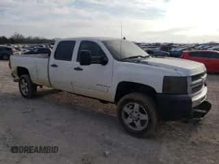 2008 Chevrolet Silverado 3500HD SRW Work Truck с VIN 1GCHC33K48F100412, выставлен на аукционе Copart как лот 44030635 с пробегом 275 913 миль миль и Списание • Salvage title. История ставок и продаж доступна на DreamBid. Изображение 4.