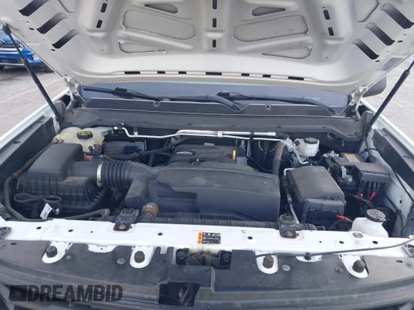 ✅ 2020 Chevrolet Colorado 2WD Work Truck • VIN: 1GCGSBEA7L1186415 • Lot: 43201106. Listed on IAAI with 131,939 mi. Free auction sales archive from the USA and detailed vehicle history report at DreamBid. Image 10.