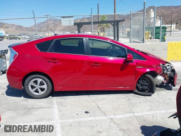 ✅ 2014 Toyota Prius Four • VIN: JTDKN3DU7E0382933 • Lot: 42887092. Wystawiony na IAAI z przebiegiem 178 258 mil. Bezpłatny archiwum sprzedaży aukcyjnych z USA i szczegółowy raport historii pojazdu na DreamBid. Zdjęcie 13.