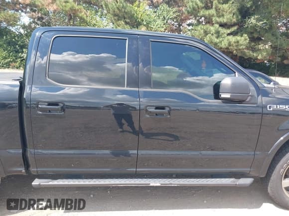 ✅ 2016 Ford F-150 XLT • VIN: 1FTEW1EFXGFC91668 • Lot: 42981119. Wystawiony na IAAI z przebiegiem 109 581 mil. Bezpłatny archiwum sprzedaży aukcyjnych z USA i szczegółowy raport historii pojazdu na DreamBid. Zdjęcie 14.