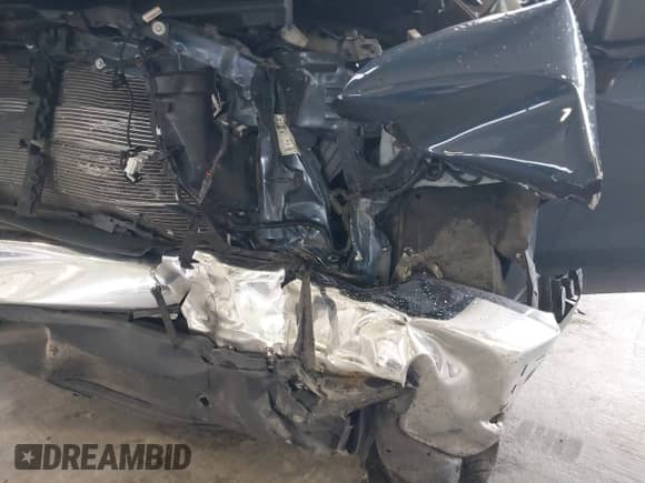 2022 Chevrolet Silverado 1500 LT z VIN 3GCPWCED5NG124441, wystawiony jako IAAI lot #43349948 z przebiegiem 76 262 mil mil oraz . Historia ofert i sprzedaży dostępna na DreamBid. Obrazek 16.