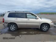 ✅ 2007 Toyota Highlander • VIN: JTEGP21A070127169 • Lot: 41783072. Wystawiony na IAAI z przebiegiem 114 999 mil. Bezpłatny archiwum sprzedaży aukcyjnych z USA i szczegółowy raport historii pojazdu na DreamBid. Zdjęcie 14.