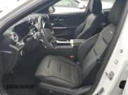✅ 2025 Mercedes-Benz C 63 S AMG E Performance • VIN: W1KAF8ABXSR252831 • Lot: 68780315. Wystawiony na Copart z przebiegiem 8 287 mil. Bezpłatny archiwum sprzedaży aukcyjnych z USA i szczegółowy raport historii pojazdu na DreamBid. Zdjęcie 7.