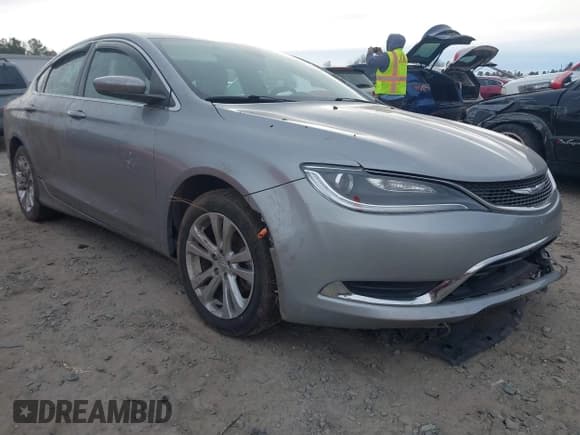 ✅ 2015 Chrysler 200 Limited • VIN: 1C3CCCAB2FN587131 • Lot: 41202550. Listed on IAAI with 105,715 mi. Free auction sales archive from the USA and detailed vehicle history report at DreamBid. Image 1.