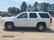 2011 Chevrolet Tahoe Commercial with VIN 1GNSK2E05BR372771, listed as a IAAI auction lot 42840332 with 170,734 mi miles and . Bid and sale history available at DreamBid. Image 14.