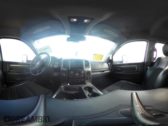 ✅ 2018 Ram 2500 Big Horn • VIN: 3C6UR5DL3JG366631 • Lot: 42402336. Listed on IAAI with 124,741 mi. Free auction sales archive from the USA and detailed vehicle history report at DreamBid. Image 18.