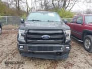 ✅ 2017 Ford F-150 XL • VIN: 1FTFW1EF2HKD78817 • Lot: 43756660. Wystawiony na IAAI z przebiegiem 152 270 mil. Bezpłatny archiwum sprzedaży aukcyjnych z USA i szczegółowy raport historii pojazdu na DreamBid. Zdjęcie 13.