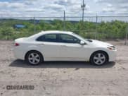 ✅ 2009 Acura TSX • VIN: JH4CU26639C035053 • Lot: 42302125. Listed on IAAI with 125,316 mi. Free auction sales archive from the USA and detailed vehicle history report at DreamBid. Image 13.