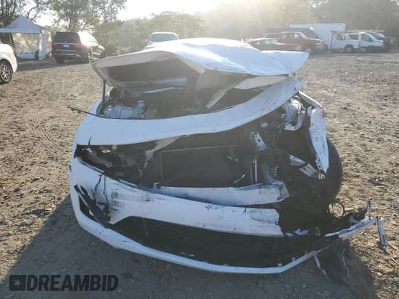 2019 Chevrolet Camaro 1LT с VIN 1G1FB3DX9K0118556, выставлен на аукционе Copart как лот 77361094 с пробегом 78 230 миль миль и Списание • Salvage title. История ставок и продаж доступна на DreamBid. Изображение 5.