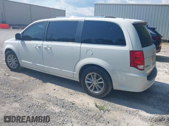 ✅ 2020 Dodge Grand Caravan SXT • VIN: 2C4RDGCG9LR161289 • Лот: 43004770. Опубликован ранее на IAAI с пробегом 114 649 миль. Бесплатный доступ к архиву аукционных продаж из США и подробный отчёт об истории автомобиля на DreamBid. Изображение 3.