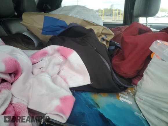 ✅ 2010 Mercury Mariner Premier • VIN: 4M2CN8HG5AKJ02277 • Lot: 53831355. Listed on Copart with Not provided. Free auction sales archive from the USA and detailed vehicle history report at DreamBid. Image 11.