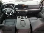 ✅ 2024 Chevrolet Silverado 1500 • VIN: 1GCPADE87RZ222478 • Лот: 80945604. Опубликован ранее на Copart с пробегом Не указан. Бесплатный доступ к архиву аукционных продаж из США и подробный отчёт об истории автомобиля на DreamBid. Изображение 8.