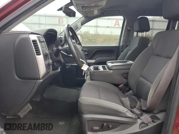 ✅ 2015 Chevrolet Silverado 1500 LT • VIN: 1GCVKREC1FZ341810 • Lot: 90909275. Listed on Copart with 189,396 mi. Free auction sales archive from the USA and detailed vehicle history report at DreamBid. Image 7.