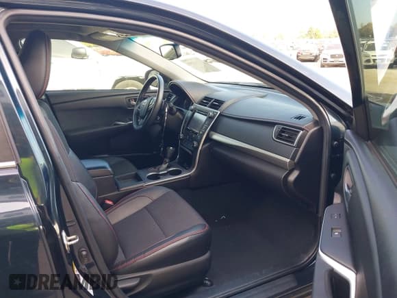 ✅ 2016 Toyota Camry SE • VIN: 4T1BF1FK9GU248901 • Lot: 43561759. Listed on IAAI with 91,350 mi. Free auction sales archive from the USA and detailed vehicle history report at DreamBid. Image 5.