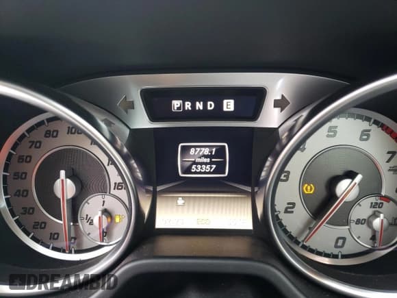 ✅ 2013 Mercedes-Benz SL 550 • VIN: WDDJK7DA6DF003875 • Lot: 48938515. Listed on Copart with 53,357 mi. Free auction sales archive from the USA and detailed vehicle history report at DreamBid. Image 9.