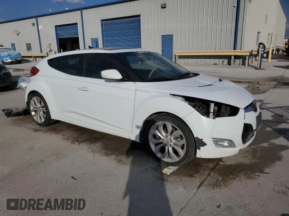 ✅ 2013 Hyundai Veloster w/Black Int • VIN: KMHTC6ADXDU174273 • Lot: 78162234. Listed on Copart with 159,684 mi. Free auction sales archive from the USA and detailed vehicle history report at DreamBid. Image 4.