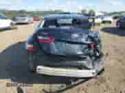 2023 Toyota Camry LE z VIN 4T1C11AK0PU725483, wystawiony jako Copart lot #71720255 z przebiegiem 76 231 mil mil oraz Szkoda całkowita • Salvage title. Historia ofert i sprzedaży dostępna na DreamBid. Obrazek 6.