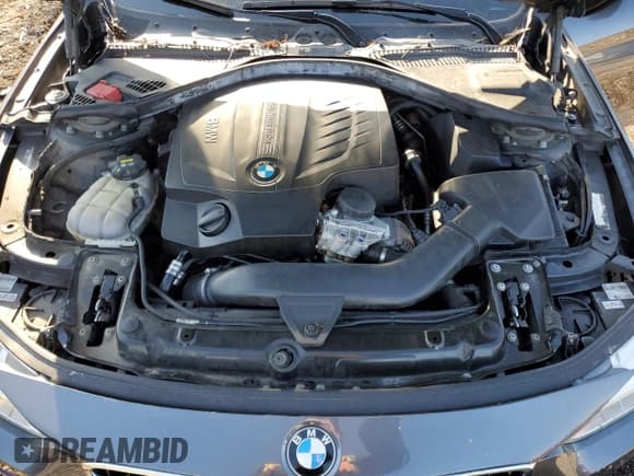 ✅ 2015 BMW 4 Series 435i xDrive • VIN: WBA3R5C54FK372328 • Лот: 92650915. Опубликован ранее на Copart с пробегом 111 025 миль. Бесплатный доступ к архиву аукционных продаж из США и подробный отчёт об истории автомобиля на DreamBid. Изображение 11.