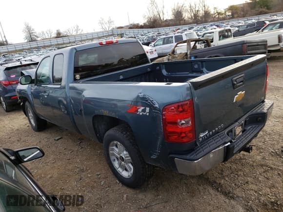 ✅ 2013 Chevrolet Silverado 1500 LTZ • VIN: 1GCRKTE73DZ323629 • Lot: 73555562. Listed on Copart with 320,976 mi. Free auction sales archive from the USA and detailed vehicle history report at DreamBid. Image 2.